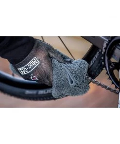 MUC-OFF Cleaning And Maintenance Premium Microfibre Polishing Cloth / Split-Fibre Cleaning, Drying Duster - Blue 9 MUC-OFF Cleaning And Maintenance Premium Microfibre Polishing Cloth / Split-Fibre Cleaning, Drying Duster - Blue